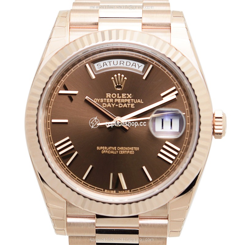 Replica ROLEX DAY-DATE 228235-0002 Replica ROLEX DAY-DATE 228235-0002