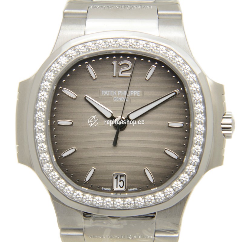 Replica PATEK PHILIPPE NAUTILUS 7018/1A-011 Replica PATEK PHILIPPE NAUTILUS 7018/1A-011