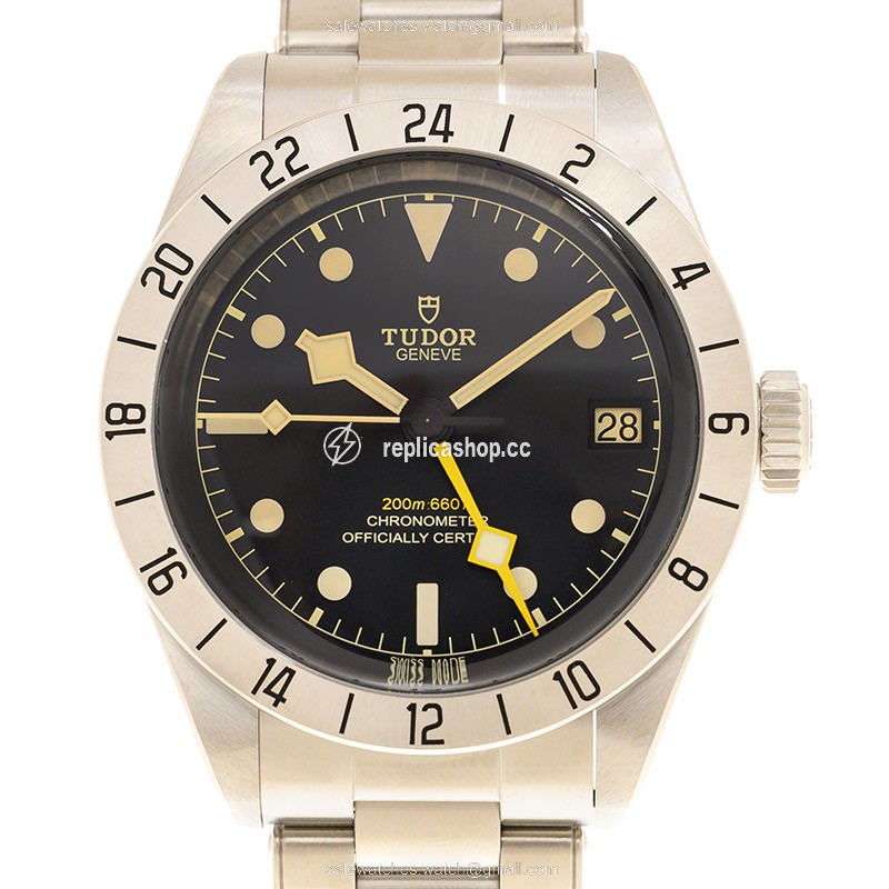 Replica TUDOR BLACK BAY PRO M79470-0001 Replica TUDOR BLACK BAY PRO M79470-0001