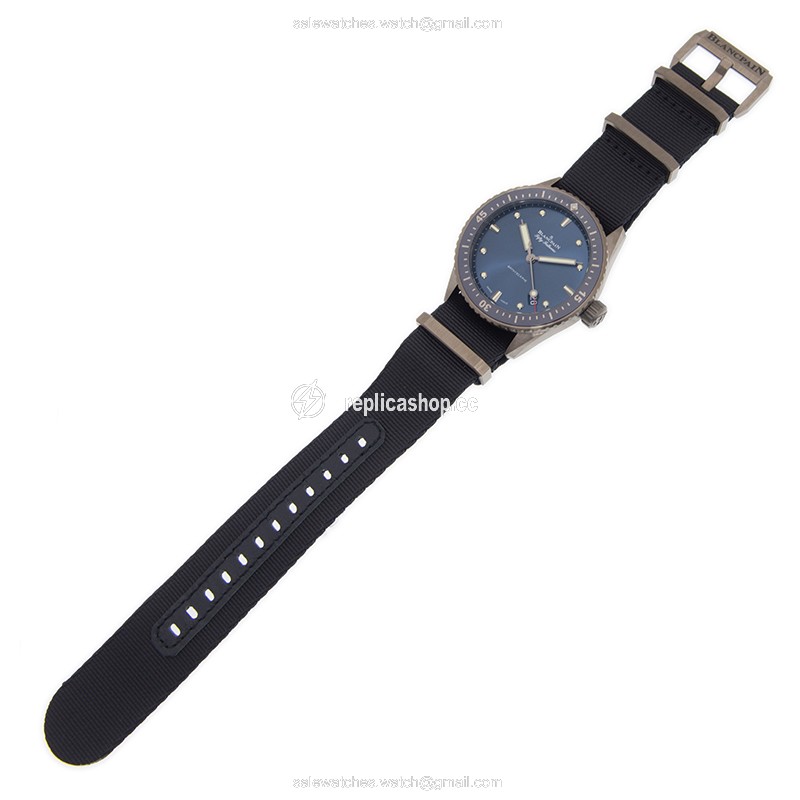 WaterMark (1)
