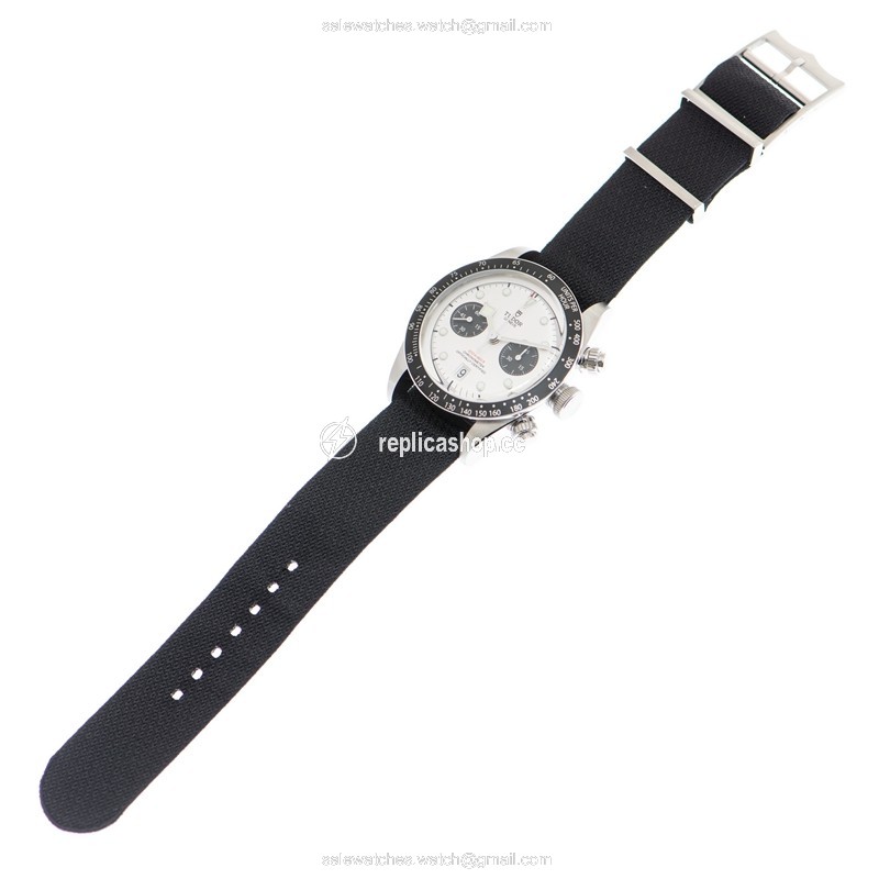 WaterMark (1)