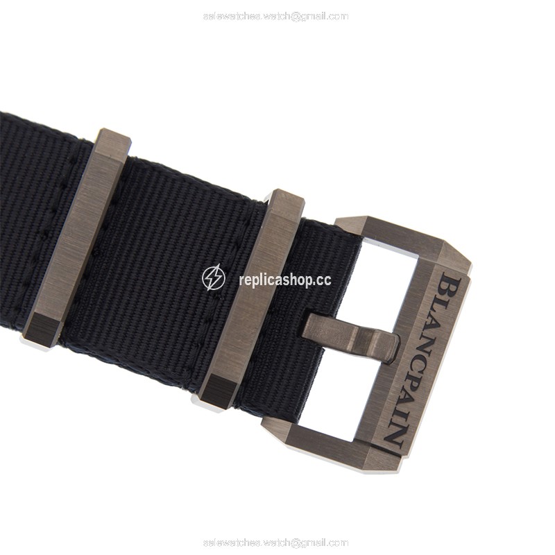 WaterMark (2)