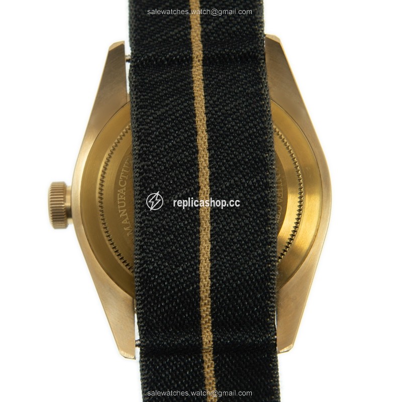 WaterMark (2)