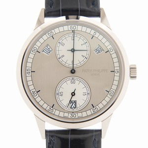 Replica PATEK PHILIPPE COMPLICATIONS 5235G-001
